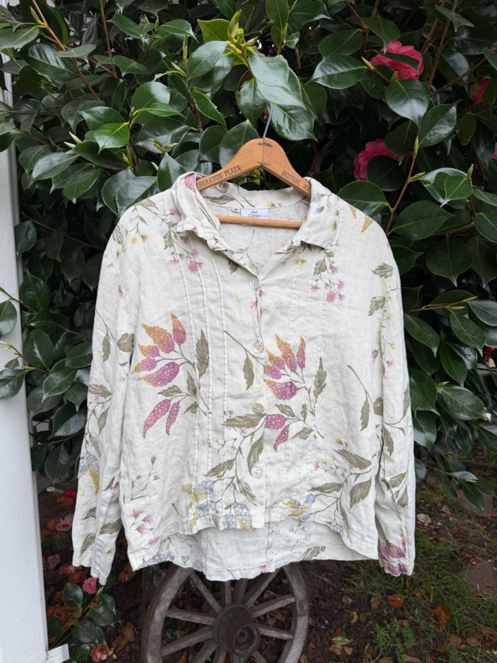 Vintage Hot Cotton Light Floral Button-Up Shirt/light coat